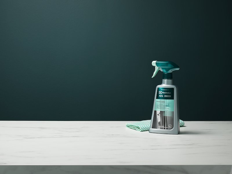 Solutii de curatare pentru suprafete Inox